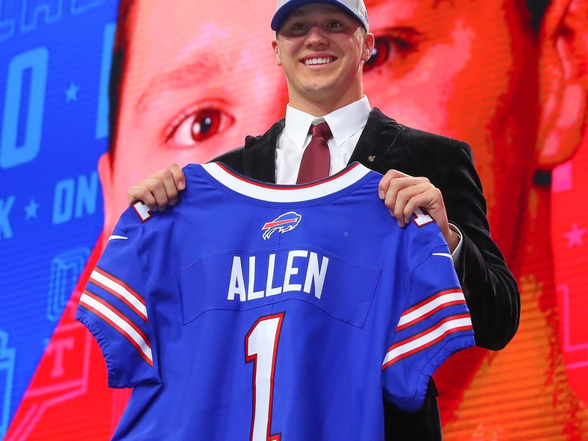 The NFL’s Ultimate Fantasy: A Complete Redraft (Round 1 Mock&nbsp;Draft)